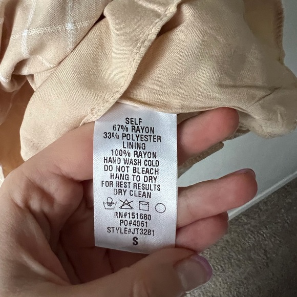 Cottagecore tan blouse - Picture 2 of 5